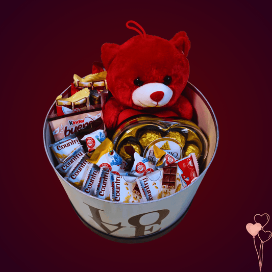 מארז "אופק" - מארז עגול עם כיתוב 'LOVE' ודובי | שוקולטי