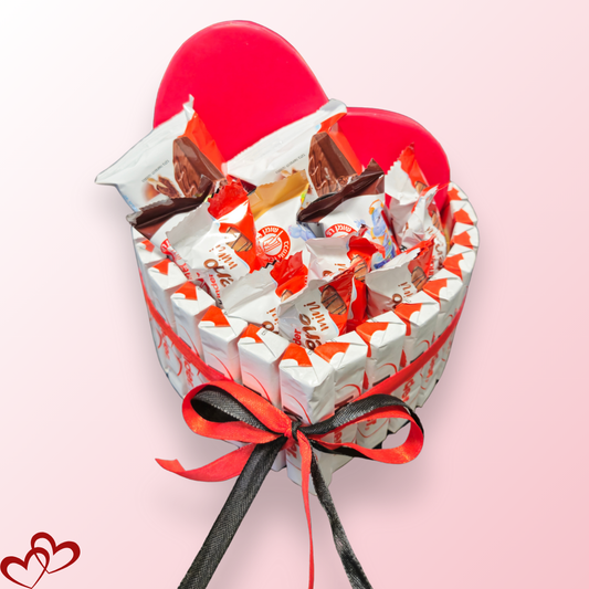 מארז "איריס" - מארז קינדר קטן בצורת לב | שוקולטי