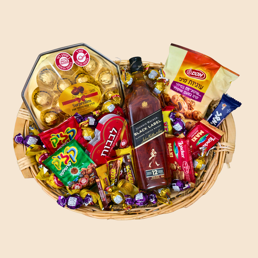 מארז "תפארת" - סלסלת שוקולדים וויסקי ענקית ומכובדת | שוקולטי